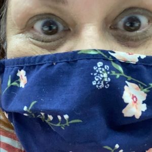 Meet your Posher, Leonor